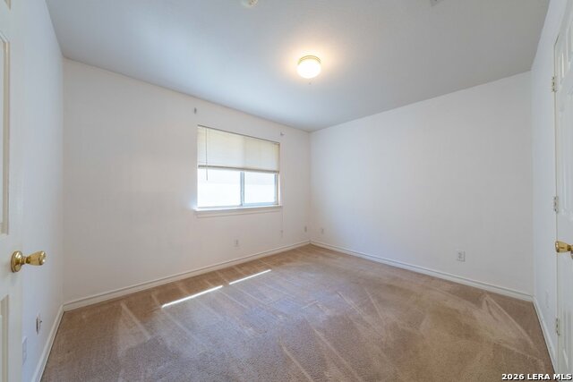 Image 22 of 28 For 1435 Bluff Forest