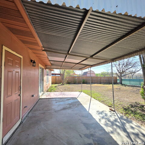 Image 28 of 31 For 226 Antrim  