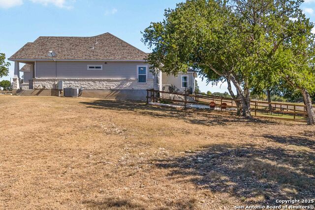 Image 44 of 45 For 342 Wood View