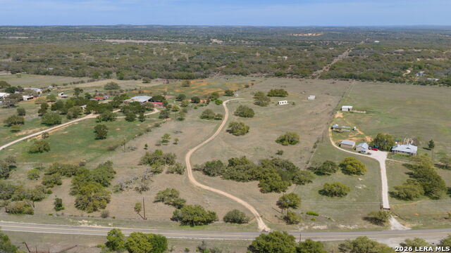 Image 16 of 40 For 2502 Ranch Road 1323