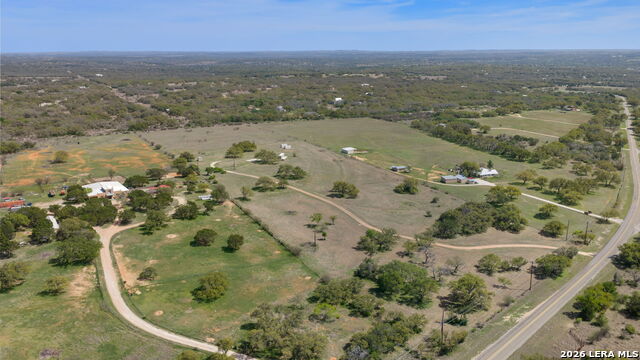 Image 17 of 40 For 2502 Ranch Road 1323