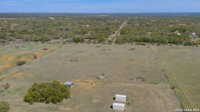 Image 32 of 40 For 2502 Ranch Road 1323