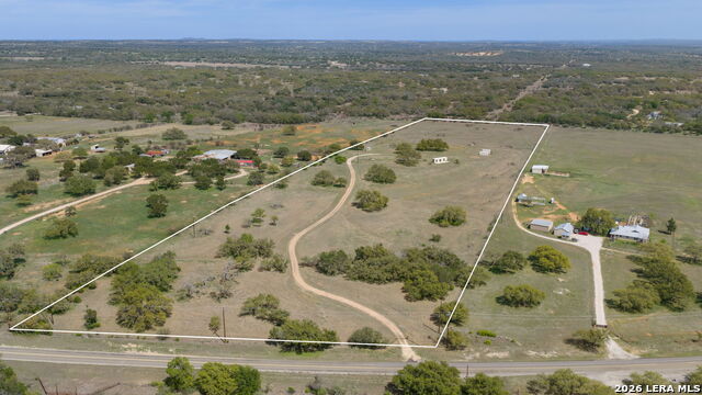 Image 5 of 40 For 2502 Ranch Road 1323