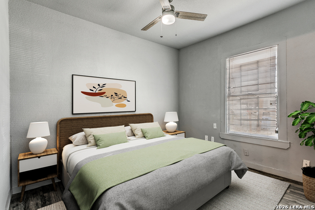 Image 12 of 22 For 1526 Burnet  