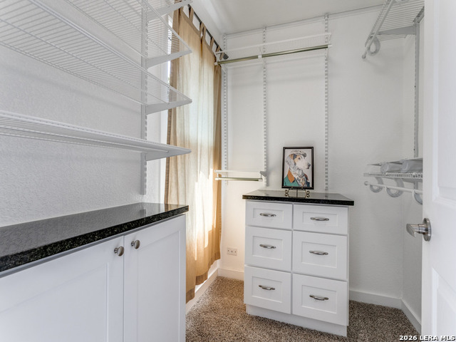 Image 17 of 24 For 611 Greenwich Blvd