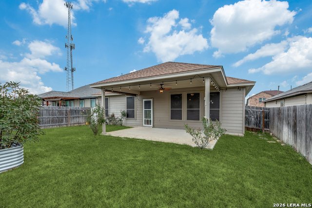 Image 19 of 20 For 13410 Flora Springs