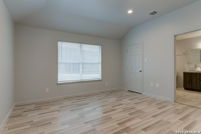 Image 12 of 22 For 6626 Woodstock