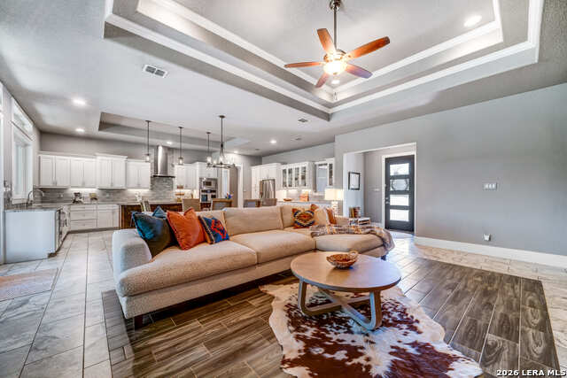 Image 10 of 47 For 1123 Long Hollow