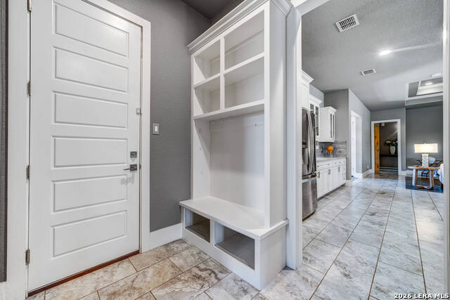 Image 17 of 47 For 1123 Long Hollow