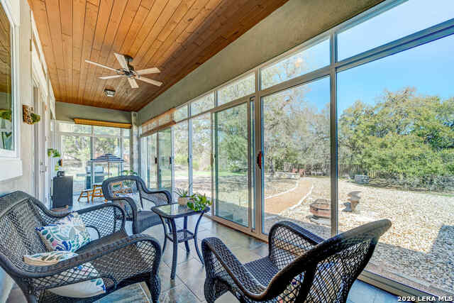 Image 36 of 47 For 1123 Long Hollow