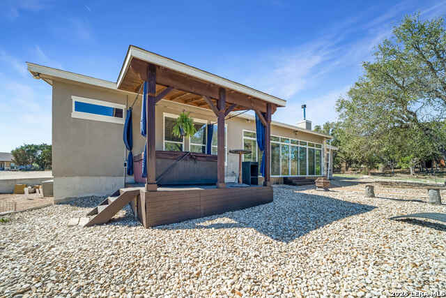 Image 40 of 47 For 1123 Long Hollow