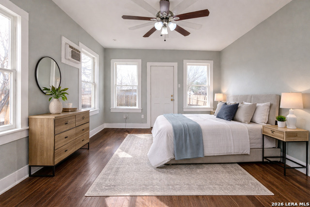 Image 10 of 12 For 538 Kayton  540