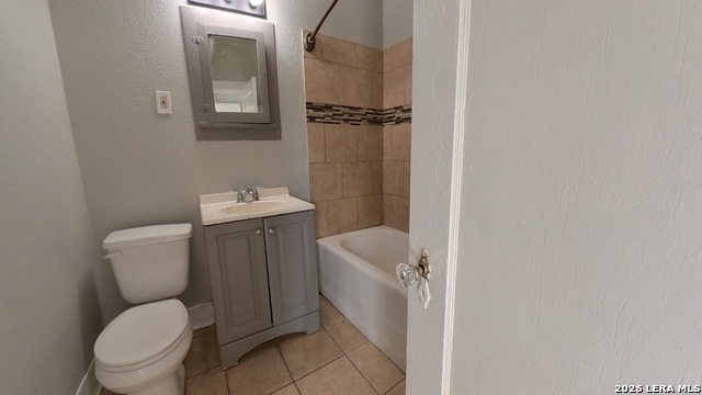 Image 12 of 12 For 538 Kayton  540