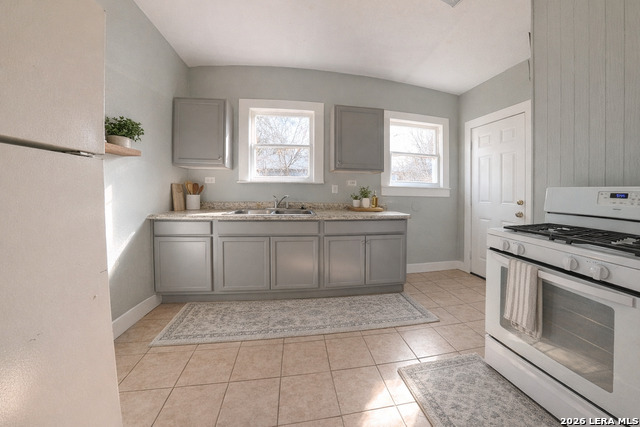 Image 5 of 12 For 538 Kayton  540