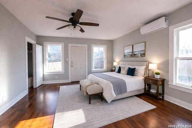 Image 16 of 16 For 538 Kayton  538