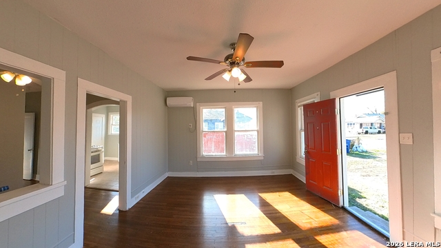 Image 5 of 16 For 538 Kayton  538