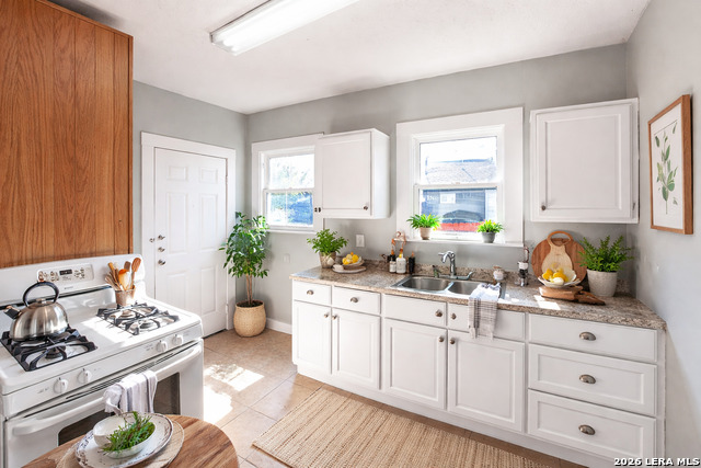 Image 7 of 16 For 538 Kayton  538