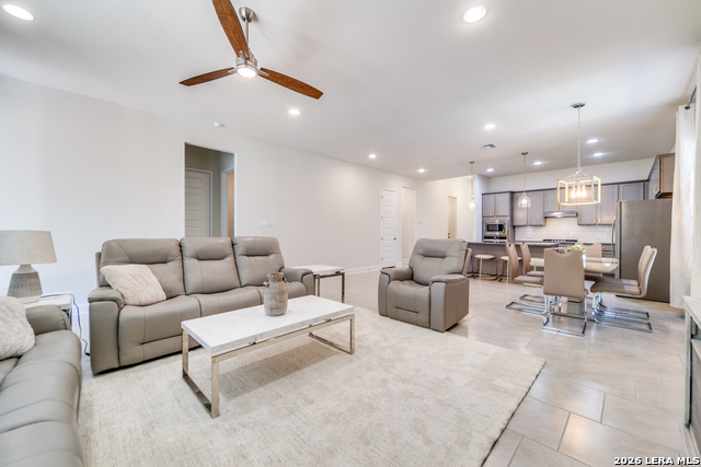 Image 7 of 25 For 1114 Aidenbaum