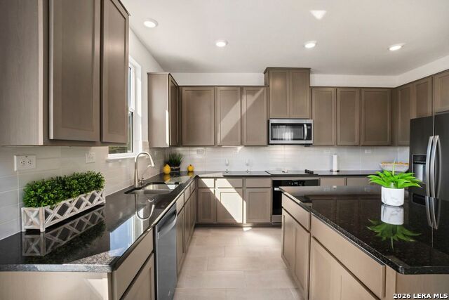 Image 14 of 53 For 14839 Vance Jackson  Unit 508