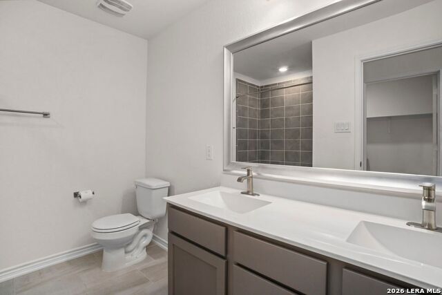 Image 16 of 53 For 14839 Vance Jackson  Unit 508