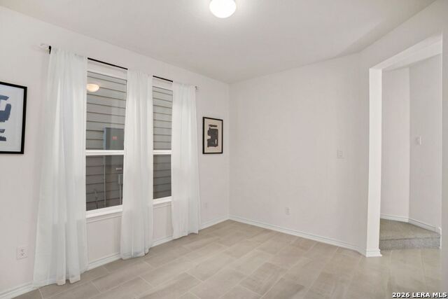 Image 24 of 53 For 14839 Vance Jackson  Unit 508