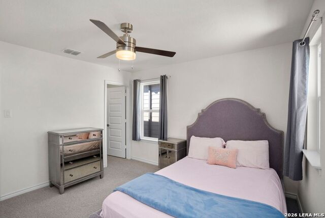 Image 32 of 53 For 14839 Vance Jackson  Unit 508