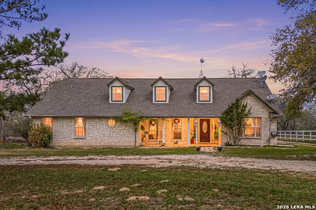 Details for 837 Paddy Rd, Floresville, TX 78114