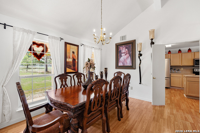 Image 13 of 58 For 837 Paddy Rd