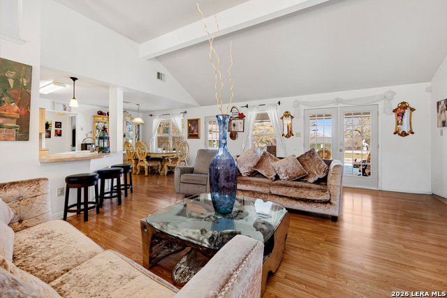 Image 15 of 58 For 837 Paddy Rd