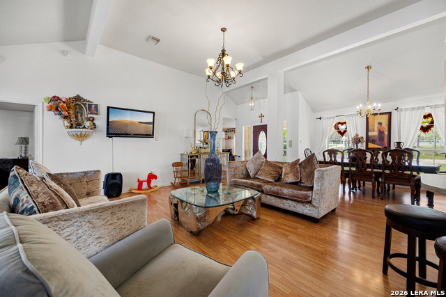 Image 16 of 58 For 837 Paddy Rd