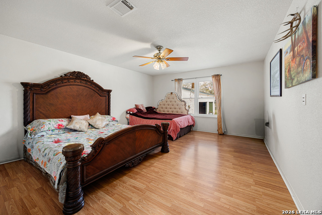 Image 24 of 58 For 837 Paddy Rd