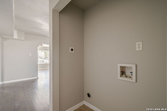 Image 23 of 24 For 2323 Arbor Place  3