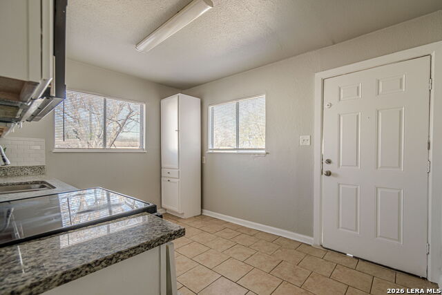 Image 9 of 24 For 2323 Arbor Place  3