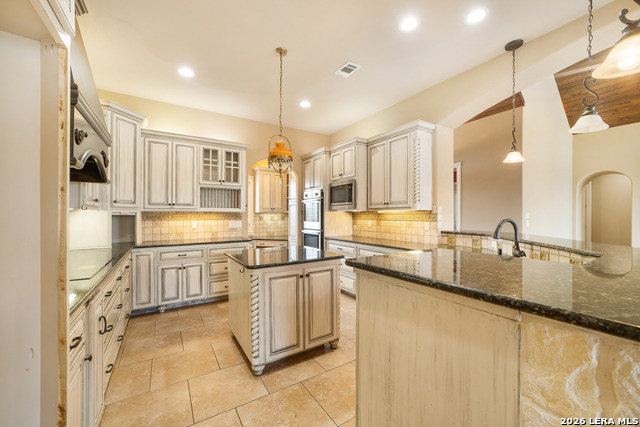 Image 14 of 50 For 1174 Sapling