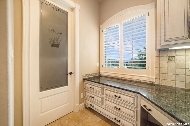 Image 16 of 50 For 1174 Sapling