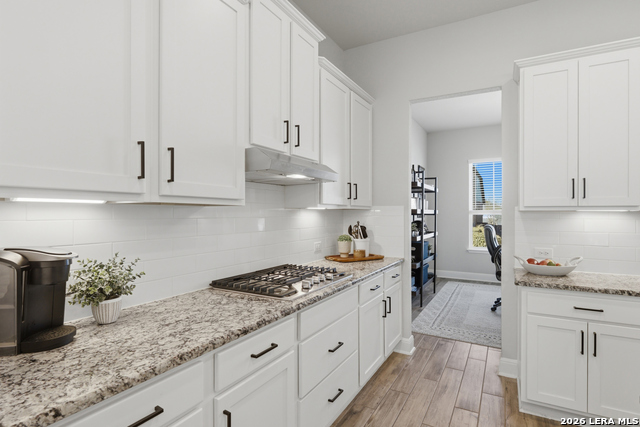 Image 11 of 44 For 28920 Windlesham Way