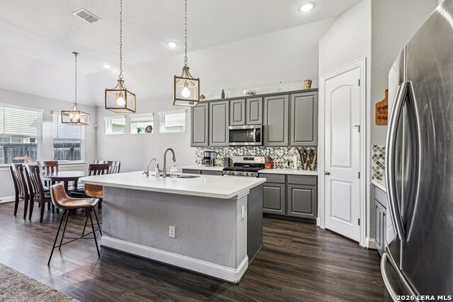 Image 13 of 41 For 131 Dovetail