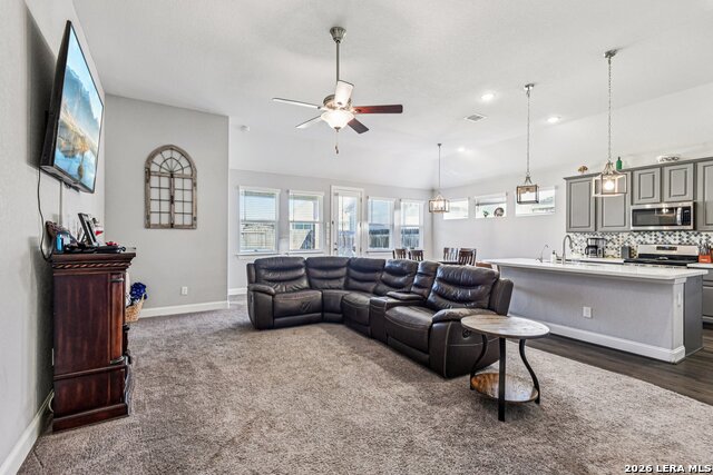 Image 6 of 41 For 131 Dovetail