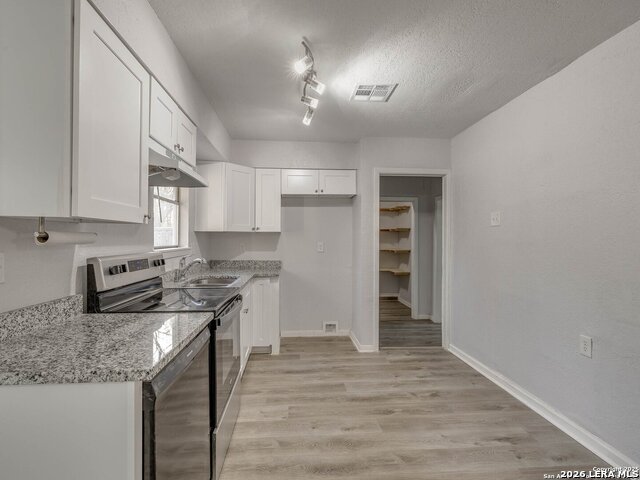 Image 12 of 50 For 12226 La Barca