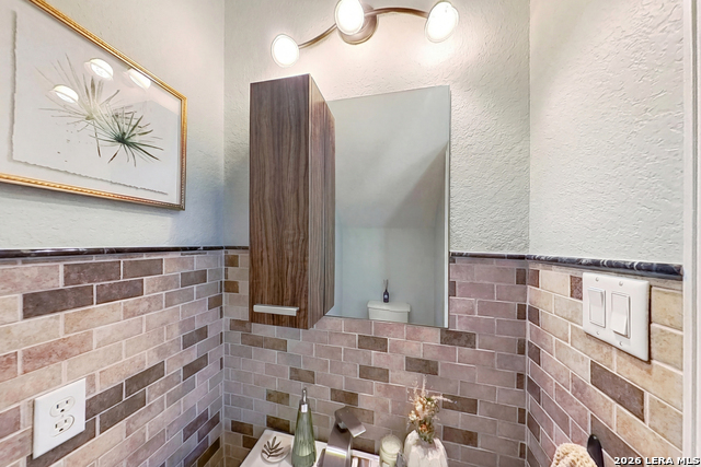 Image 18 of 54 For 502 Park Ave. E 1