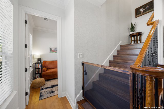 Image 19 of 54 For 502 Park Ave. E 1