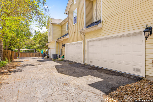 Image 43 of 54 For 502 Park Ave. E 1