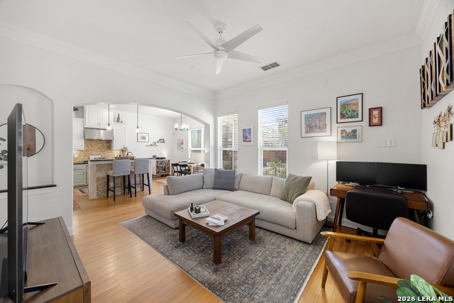 Image 5 of 54 For 502 Park Ave. E 1