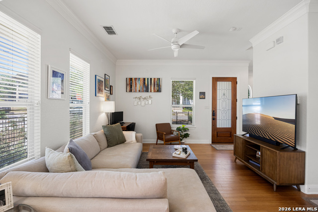 Image 6 of 54 For 502 Park Ave. E 1