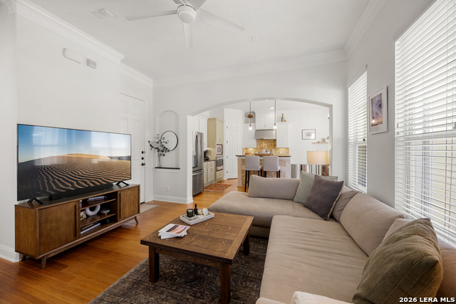 Image 7 of 54 For 502 Park Ave. E 1