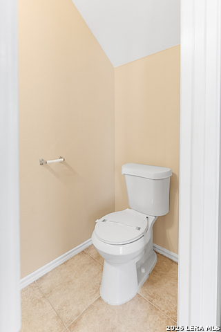 Image 21 of 27 For 8635 Sunny Oaks