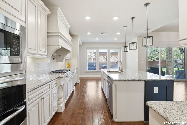 Image 9 of 36 For 8914 Fowler Hill