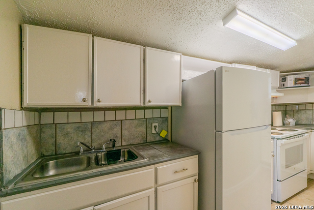 Image 33 of 42 For 1203 Vickers