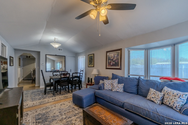 Image 4 of 42 For 1203 Vickers