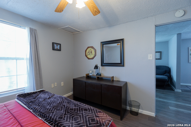 Image 40 of 42 For 1203 Vickers